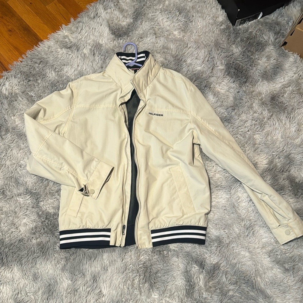 Tommy Hilfiger jacket Men’s size large